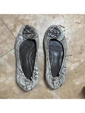 GUC Tory Burch Grey Snakeskin Python Elastic Heel Ballet Flats